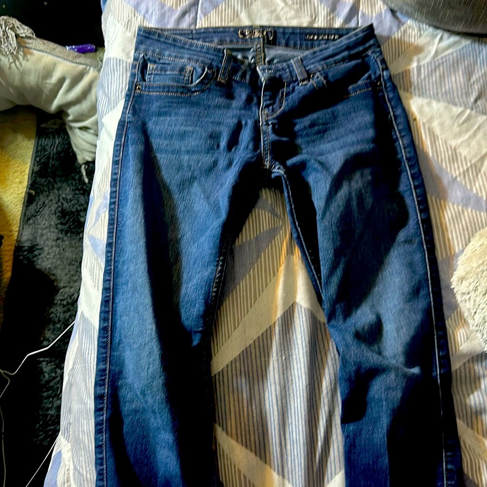 Size 26 Guess jeans power ultra skinny